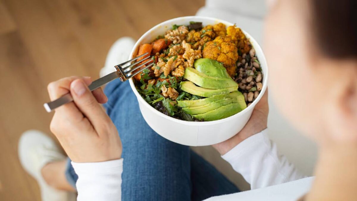Le Fibermaxxing, cette nouvelle tendance alimentaire de plus en plus adoptée par les jeunes